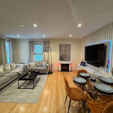 Vikings Apartment With Private Parking & Terrace Йорк Экстерьер фото